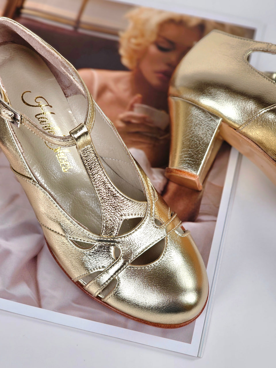 Spring Platinum Gold Leather 6 cm Balboa heel