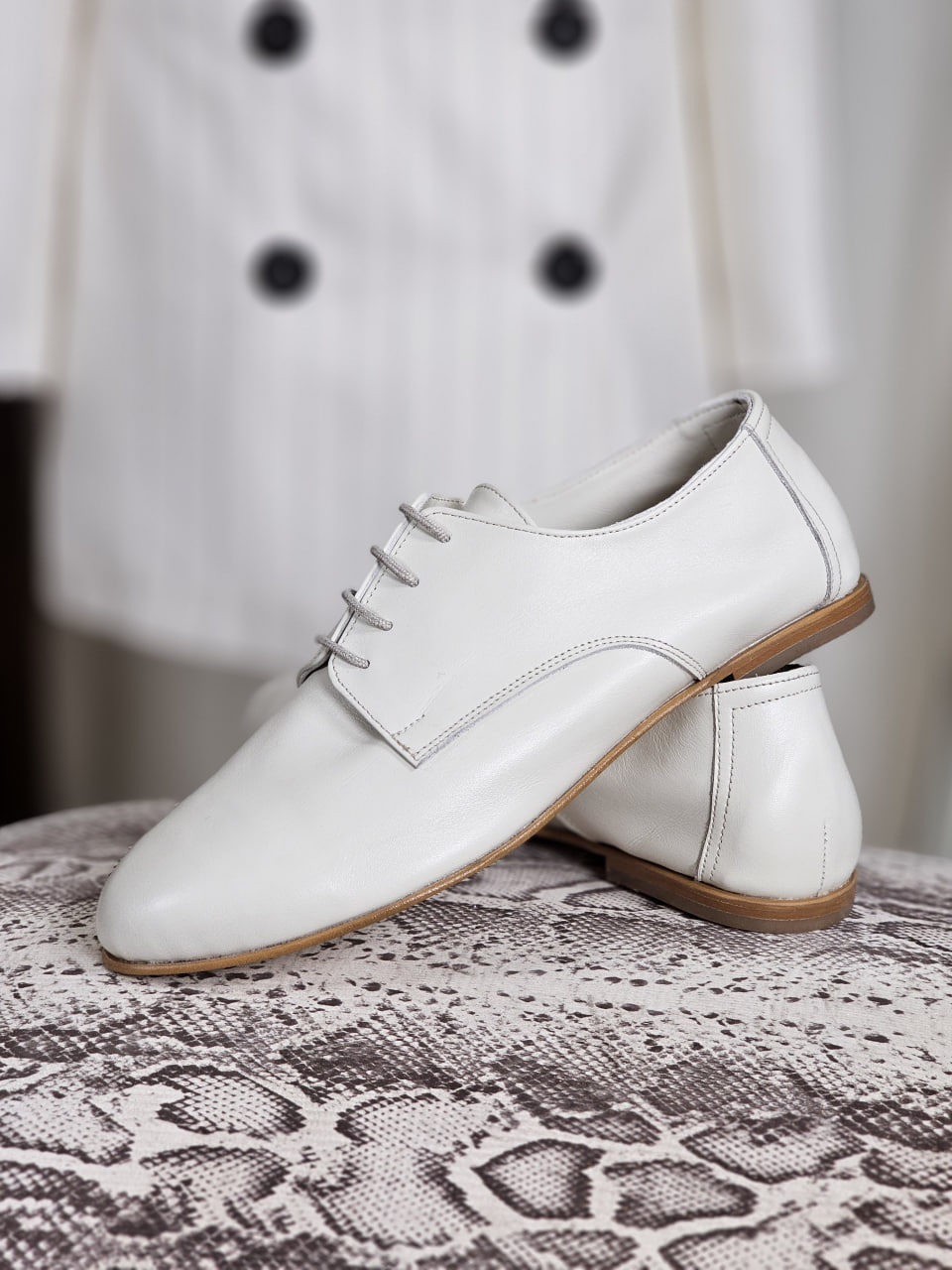 Frankie Soft Broken White Leather 1 cm heel