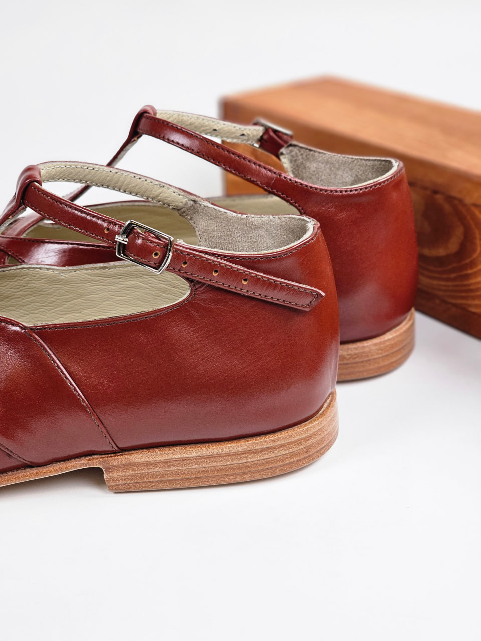 Barefoot Spring Brown Leather 1 cm heel