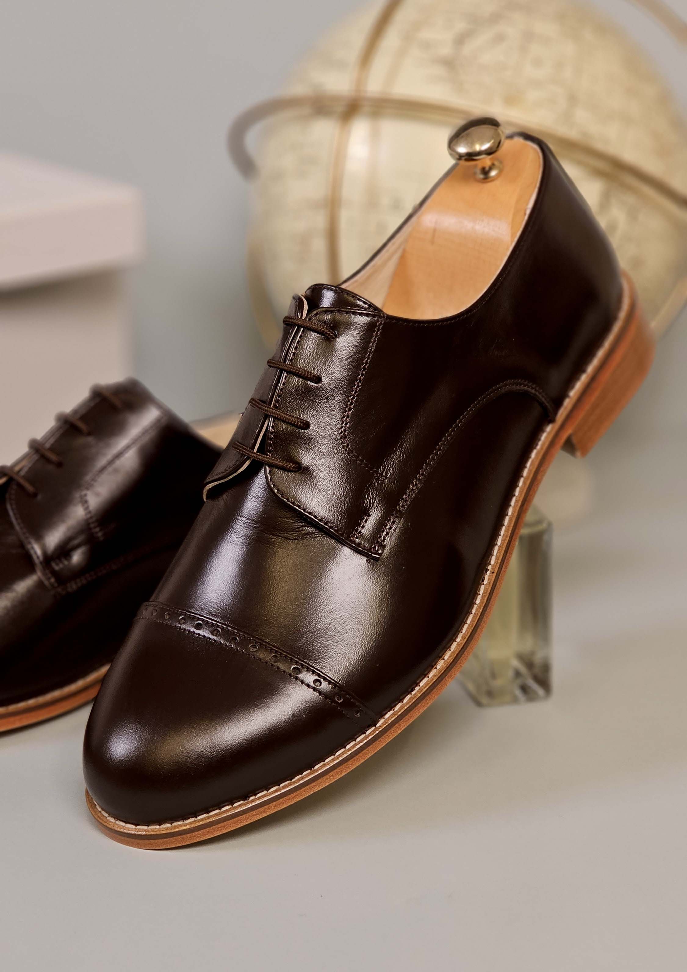 California Dark Chocolate Leather 2 cm heel