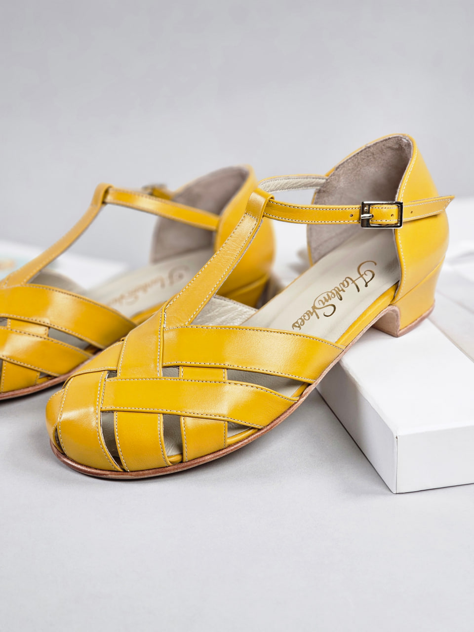 Barefoot Summer Yellow Leather 4 cm heel