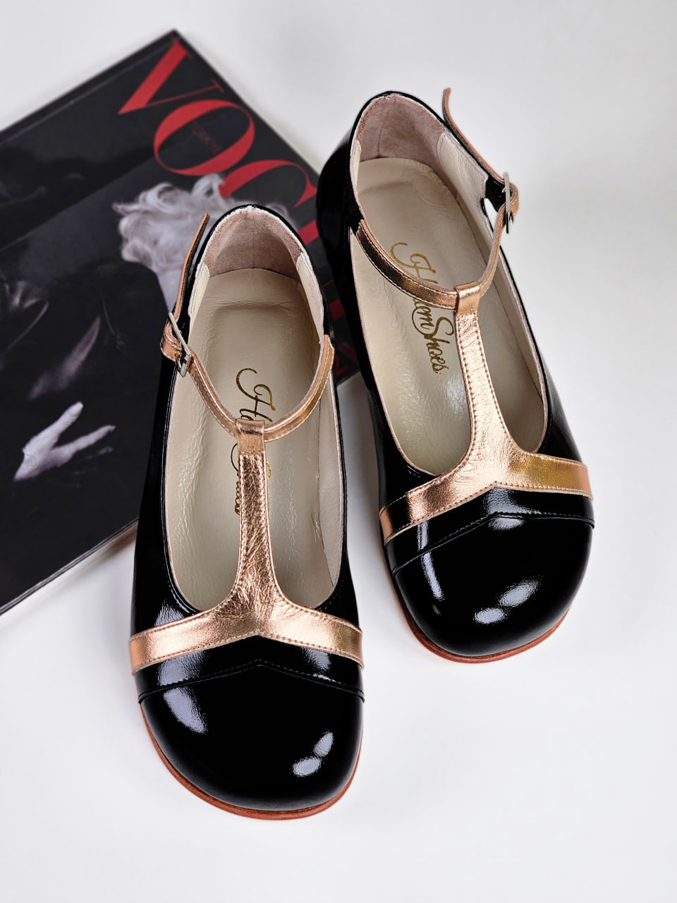 Barefoot Barbie Black Polished & Rose Gold Leather 3 cm heel