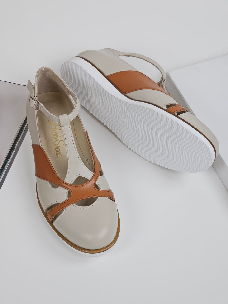 Spring Beige & Light Brown Leather with Eva Sole