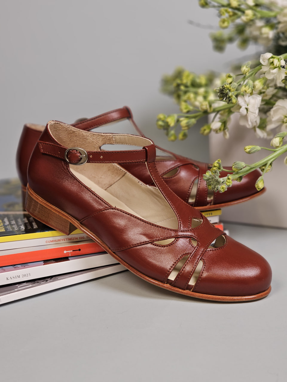 Spring Brown Leather 2 cm heel