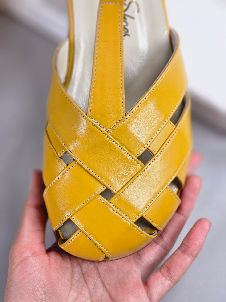 Barefoot Summer Yellow Leather 4 cm heel