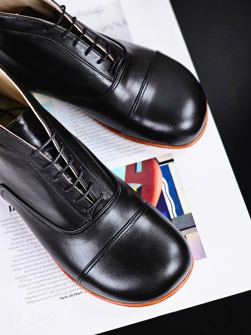 Barefoot Smooth Boots Black Leather 2 cm heel