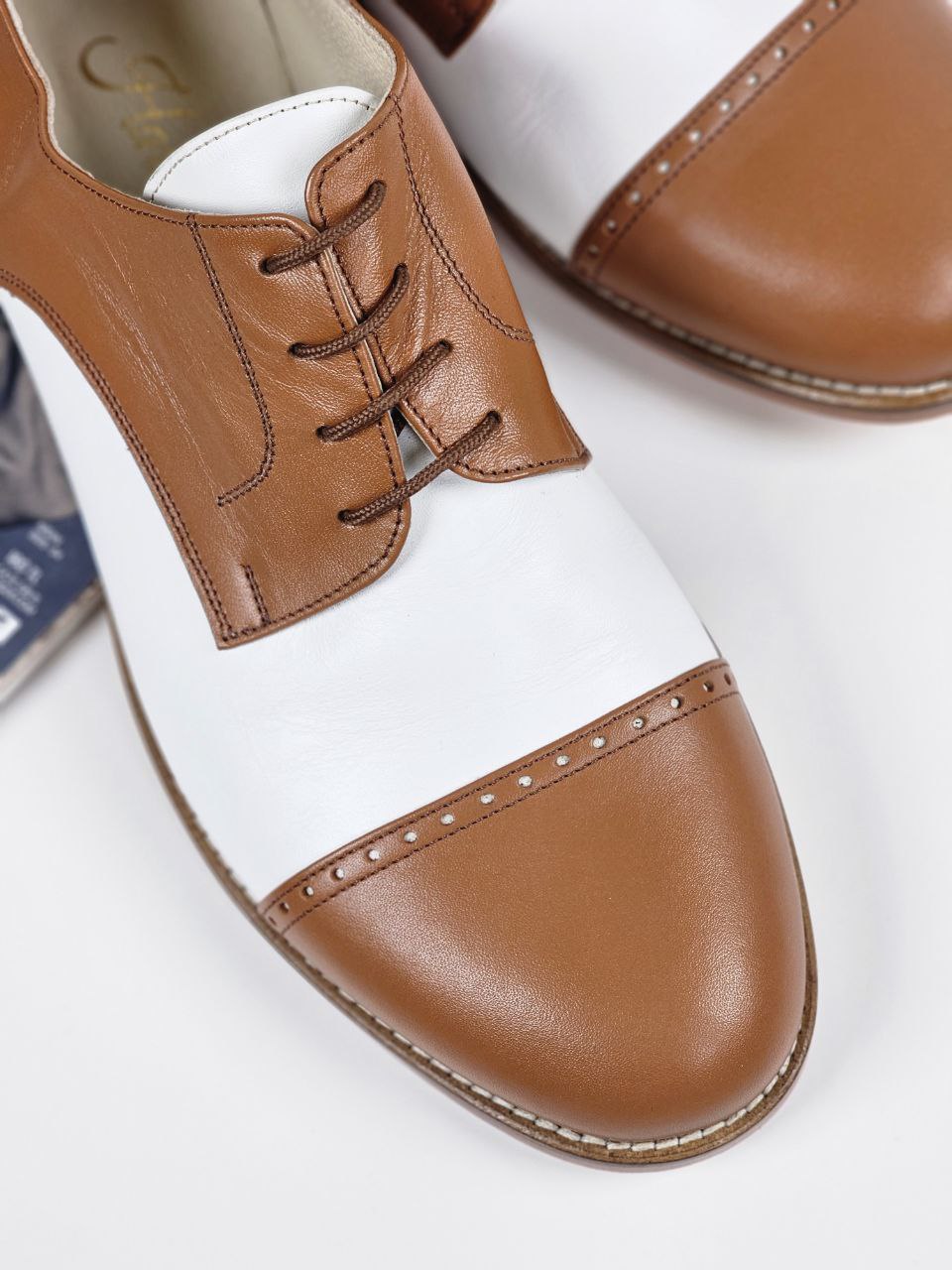 California Light Brown & White Leather 2 cm heel