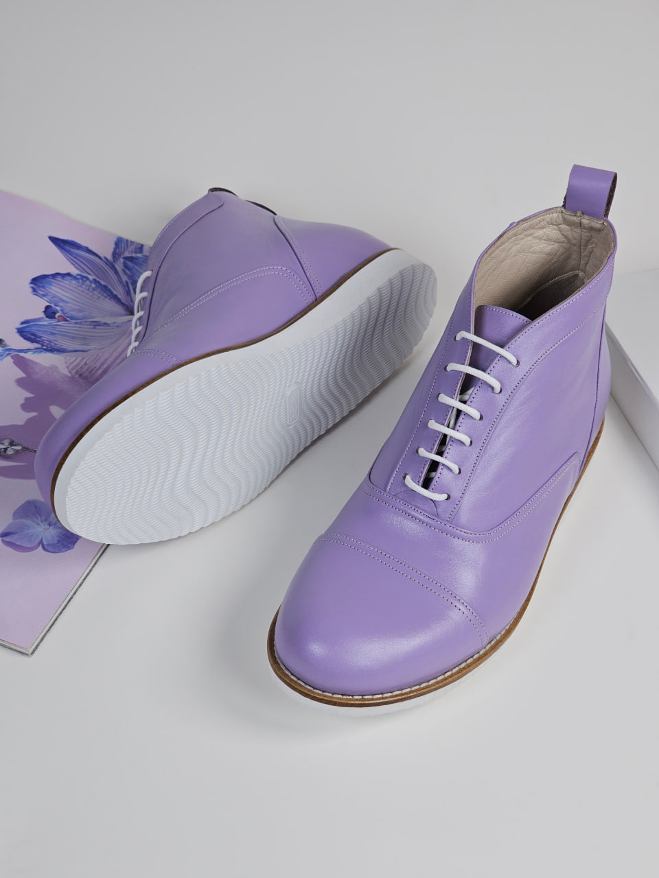 Smooth Boots Lilac Leather with Eva sole