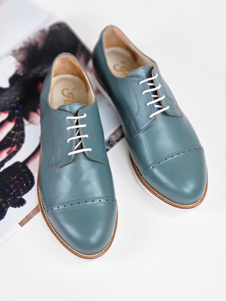 California Teal Green Leather with Eva Sole