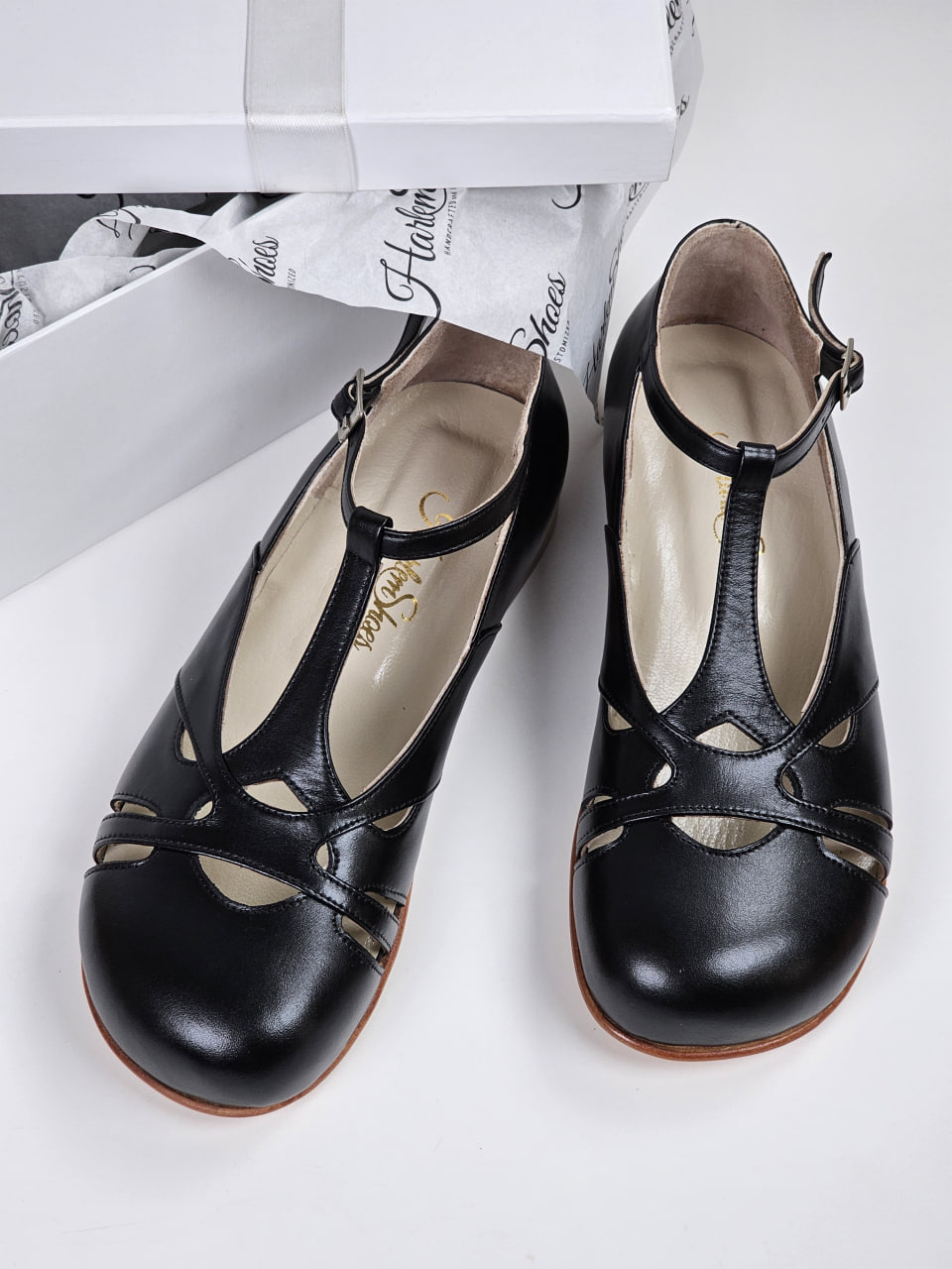 Barefoot Spring Black Leather 2 cm heel