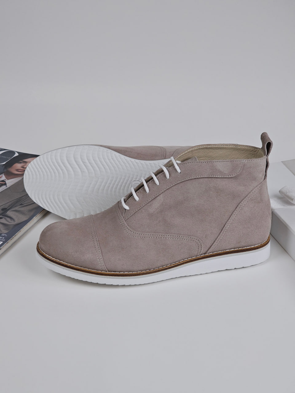 Smooth Boots Soft Grey Suede with Eva sole