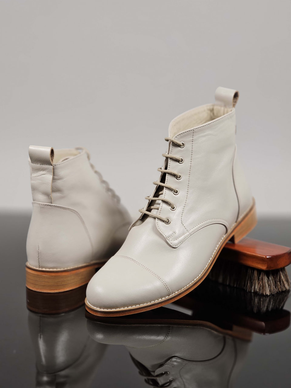 Derby Boots Beige Leather 2 cm heel