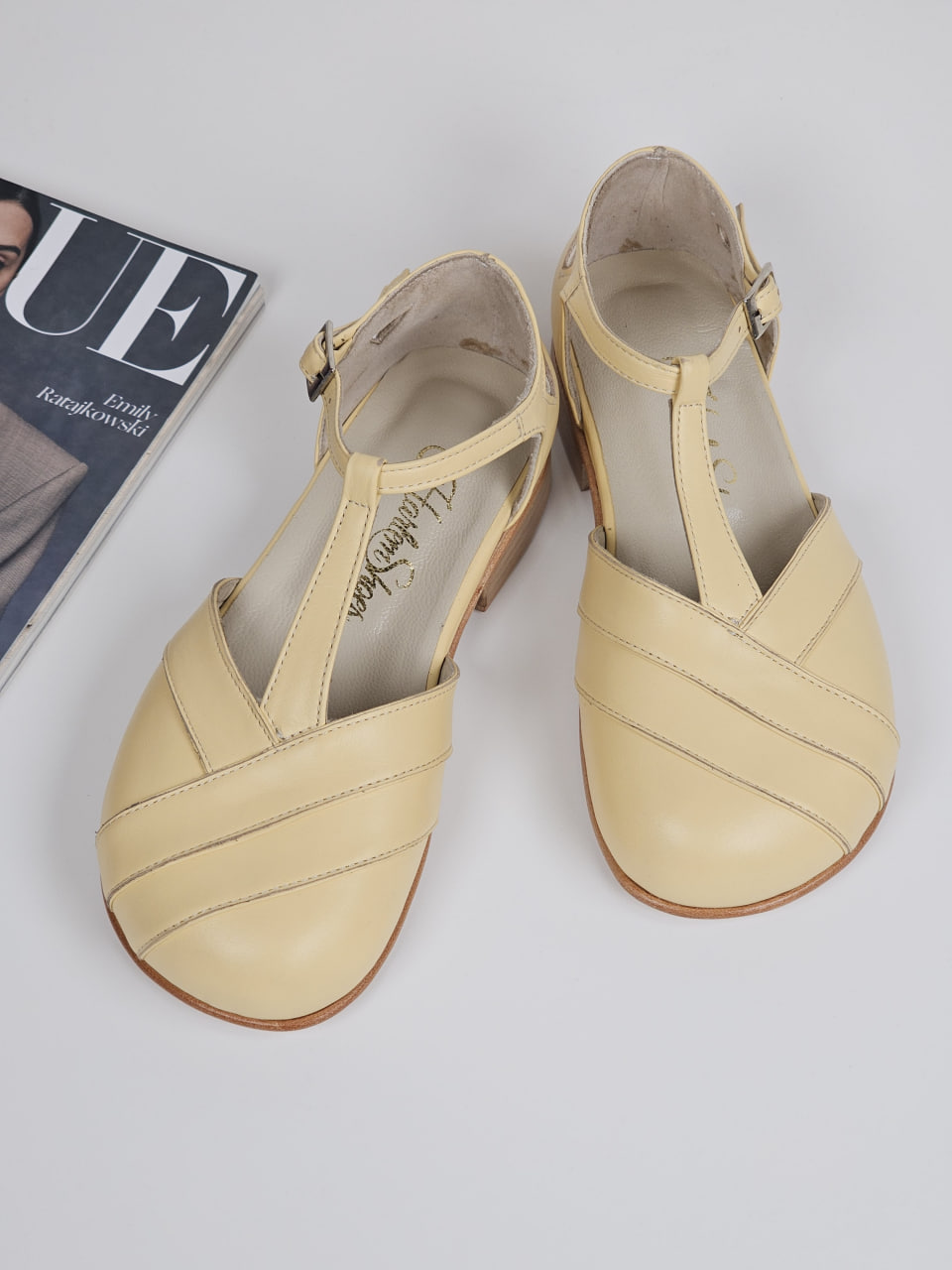 Barefoot Sugar Lemon Yellow leather 1.5 cm heel