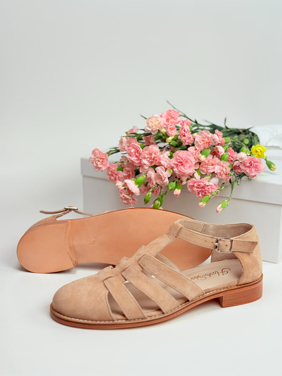 Sandals Beige Suede 2 cm heel