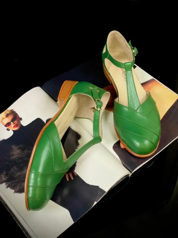 Avocado Green Leather 2 cm heel