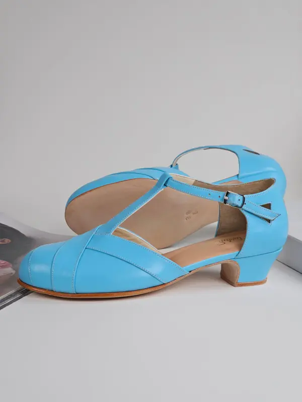 Baby Blue Leather 4 cm heel