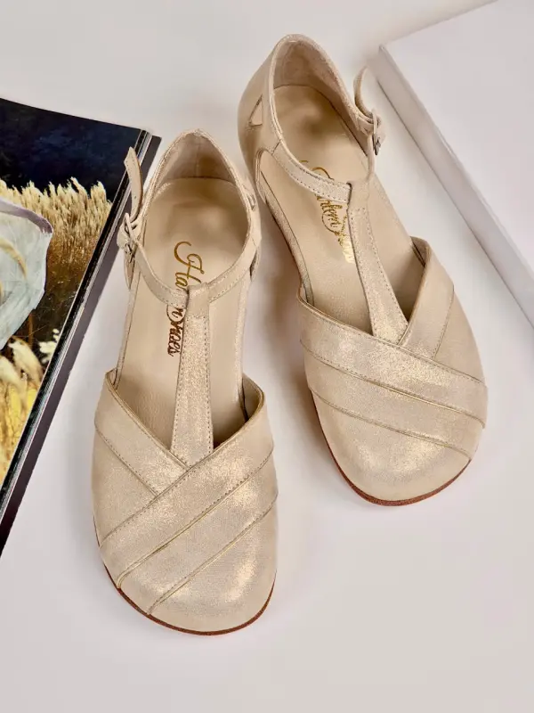 Barefoot Sugar Golden Suede 4 cm heel
