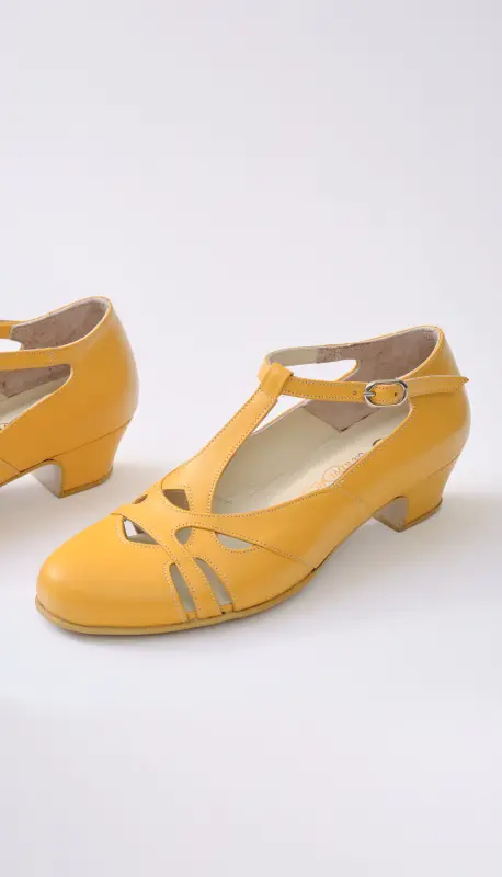 Spring Yellow Leather 4 cm heel