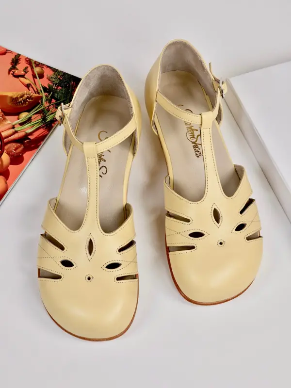 Barefoot Rosy Lemon Yellow Leather 4 cm heel