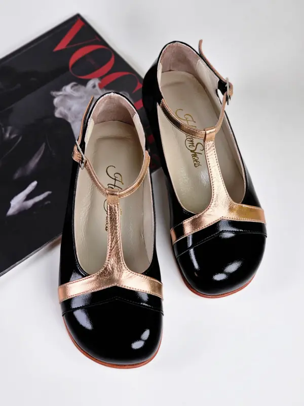 Barefoot Barbie Black Polished & Rose Gold Leather 3 cm heel