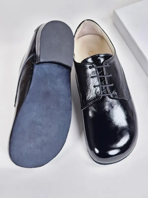Barefoot Frankie Black Polished Leather 2 cm heel