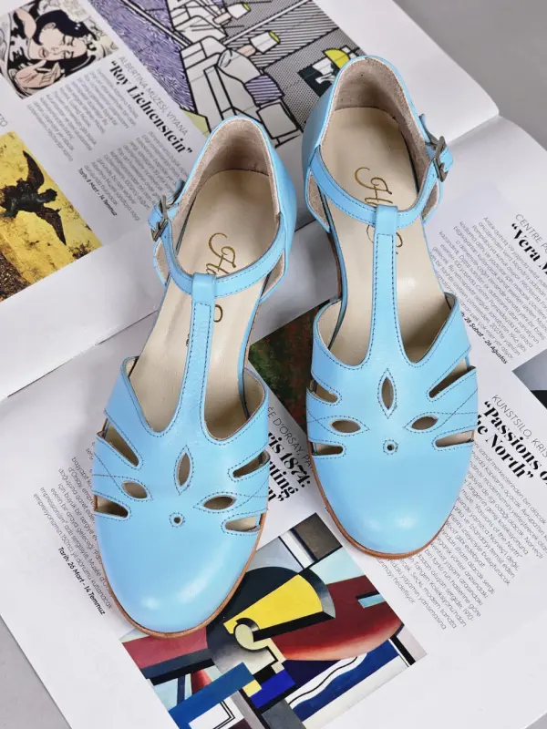 Rosy Baby Blue Leather 3 cm heel
