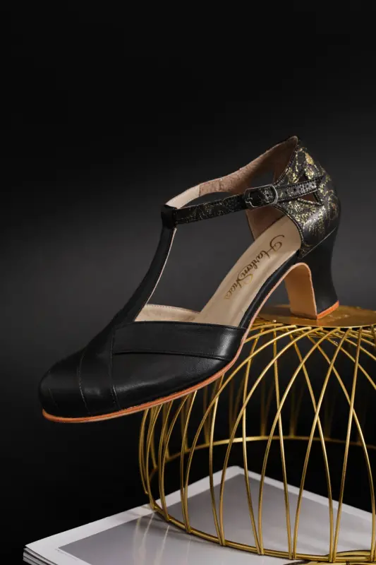 Black leather & Flower 6 cm heel