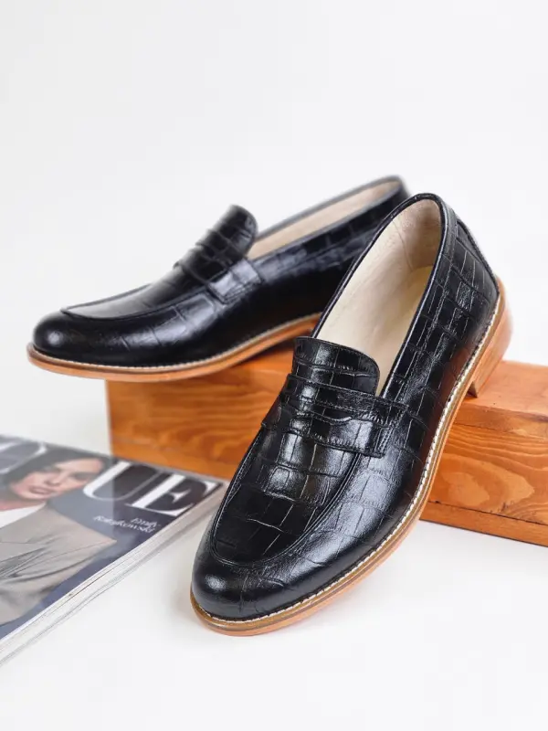 Black Stone Printed Leather 2 cm heel