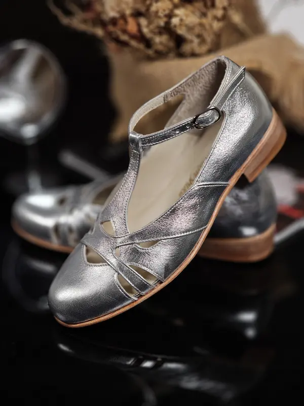 Spring Silver Leather 2 cm heel