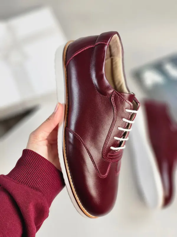New York Bordeaux Leather