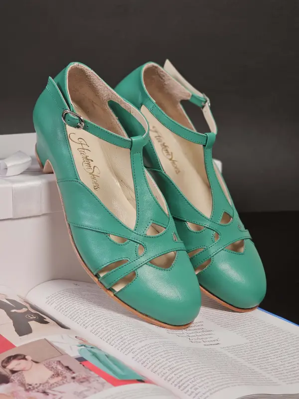 Apple Green Leather 4 cm heel