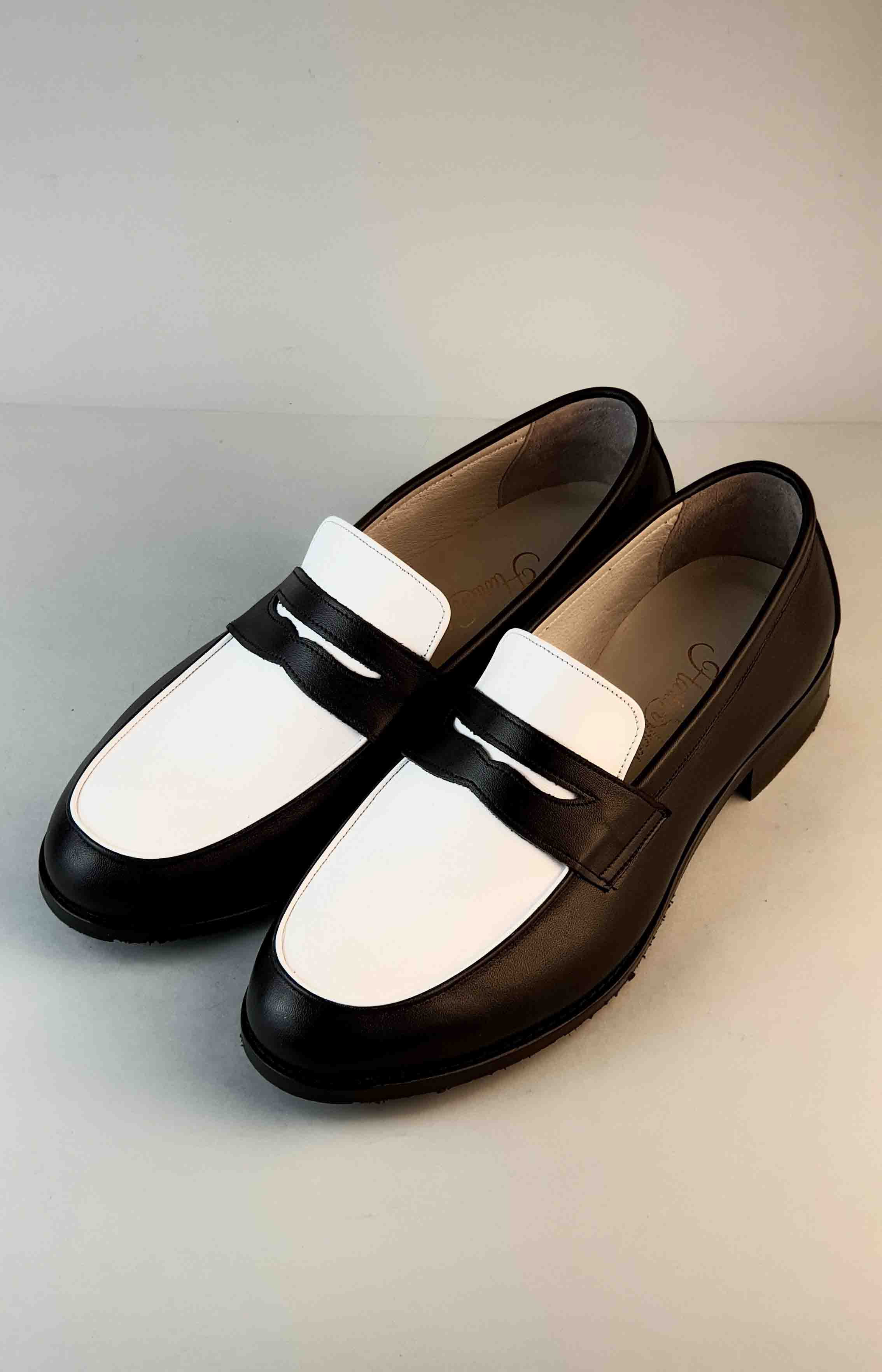 Loafers Black & White Leather 2 cm heel