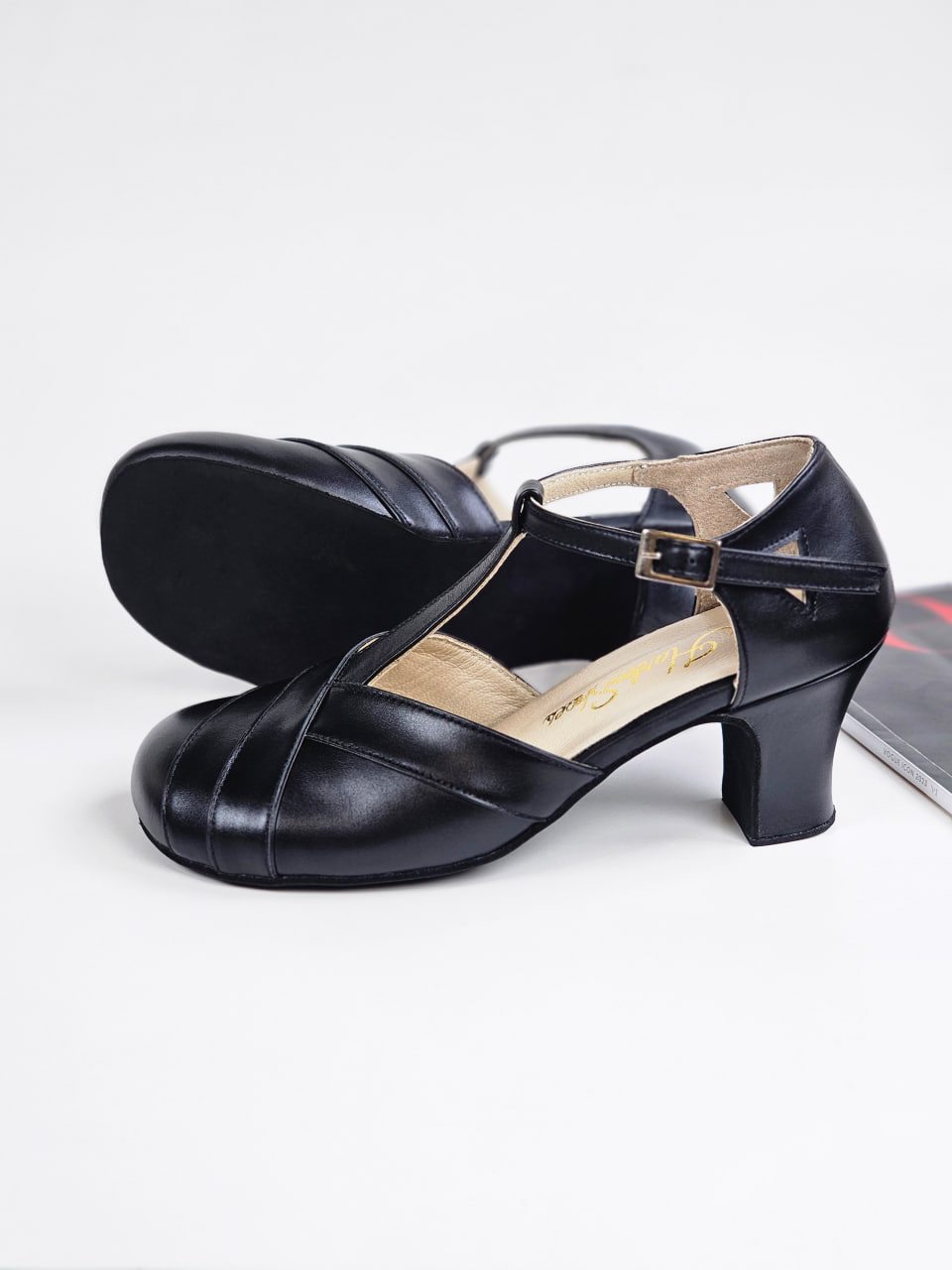 Barefoot Sugar Black Leather 6 cm heel