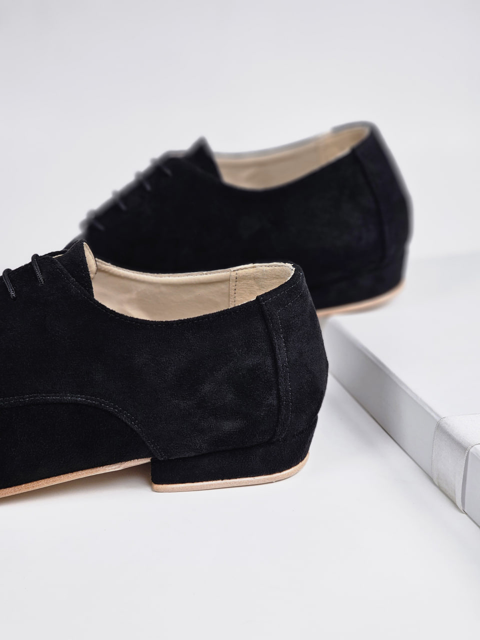 Barefoot Frankie Vegan Black Textile 2 cm heel