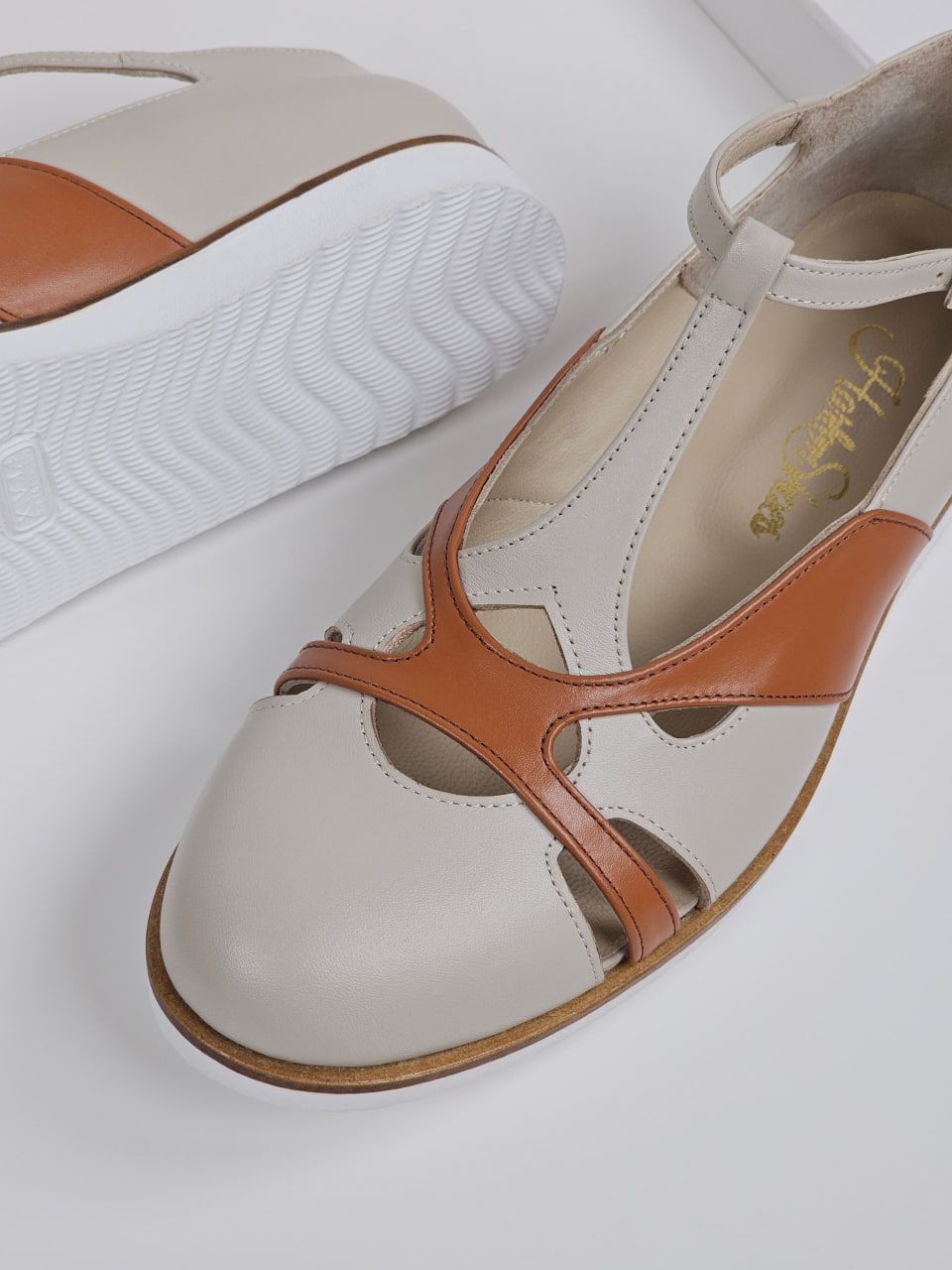 Spring Beige & Light Brown Leather with Eva Sole