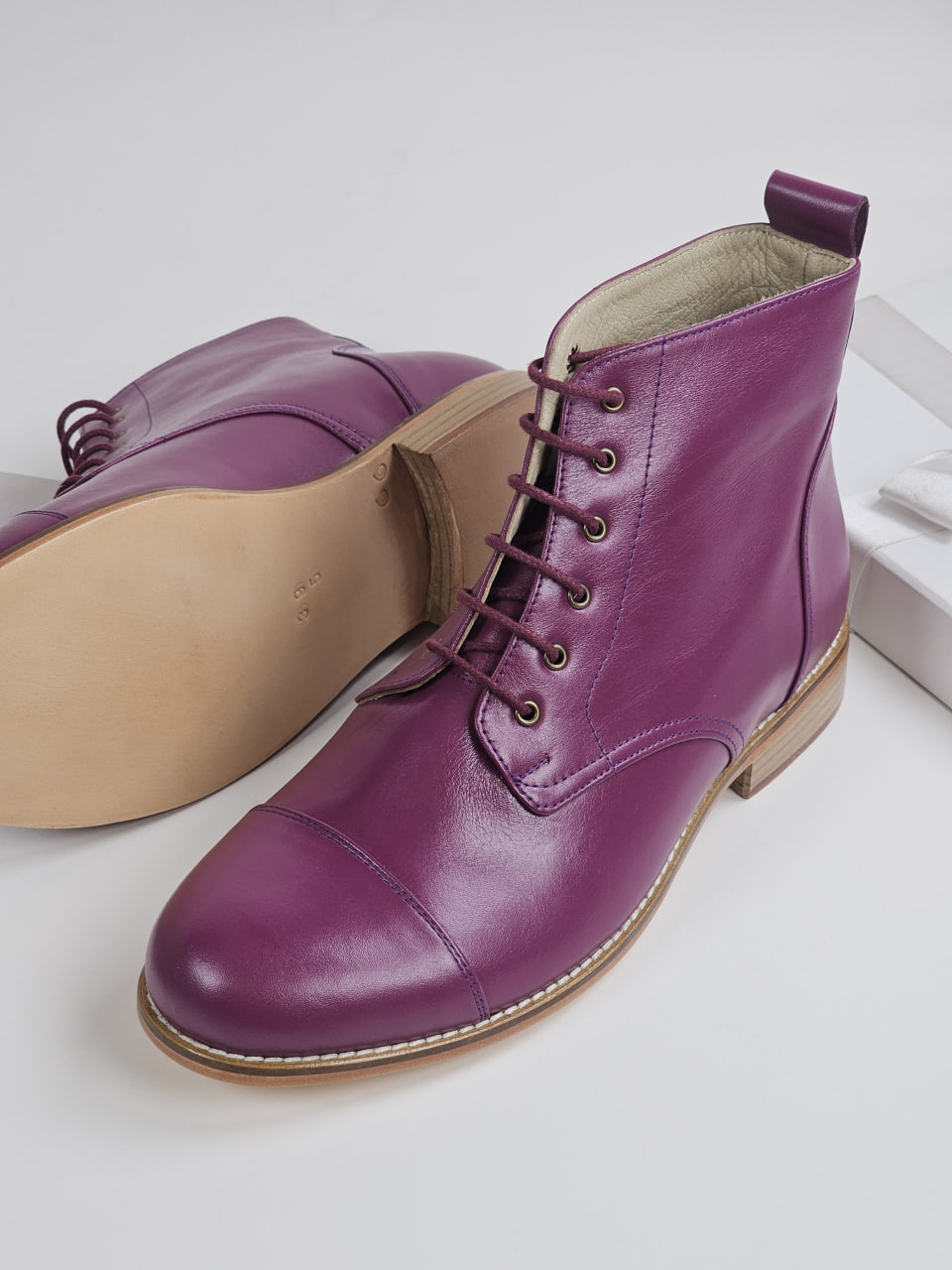 Derby Boots Aubergine Leather 2 cm heel