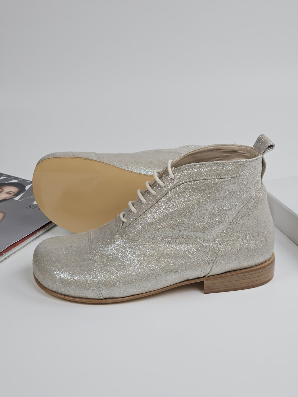 Barefoot Smooth Boots Vegan Shiny Textile 2 cm heel