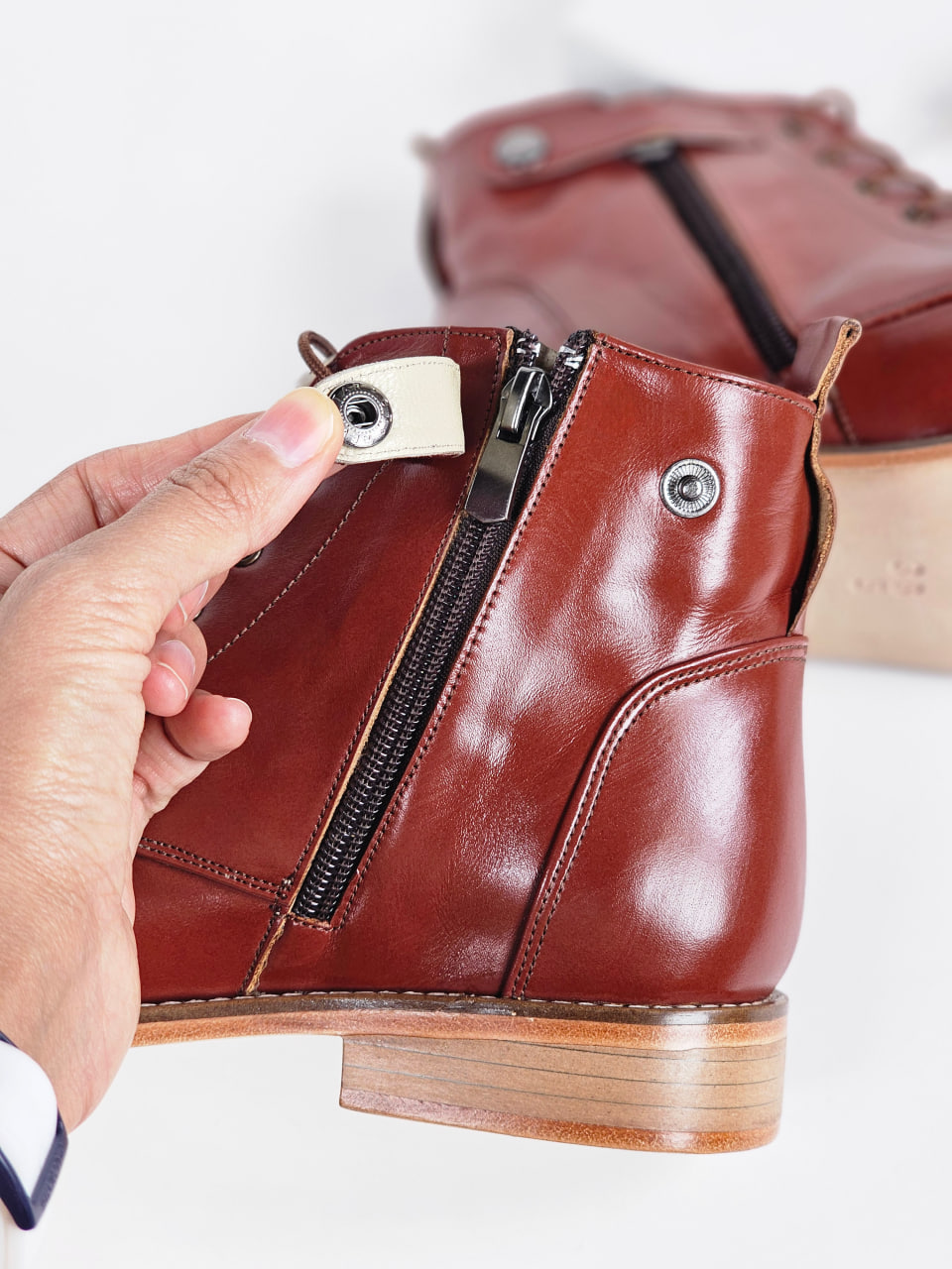 Derby Boots with Zipper Brown Leather 2 cm heel