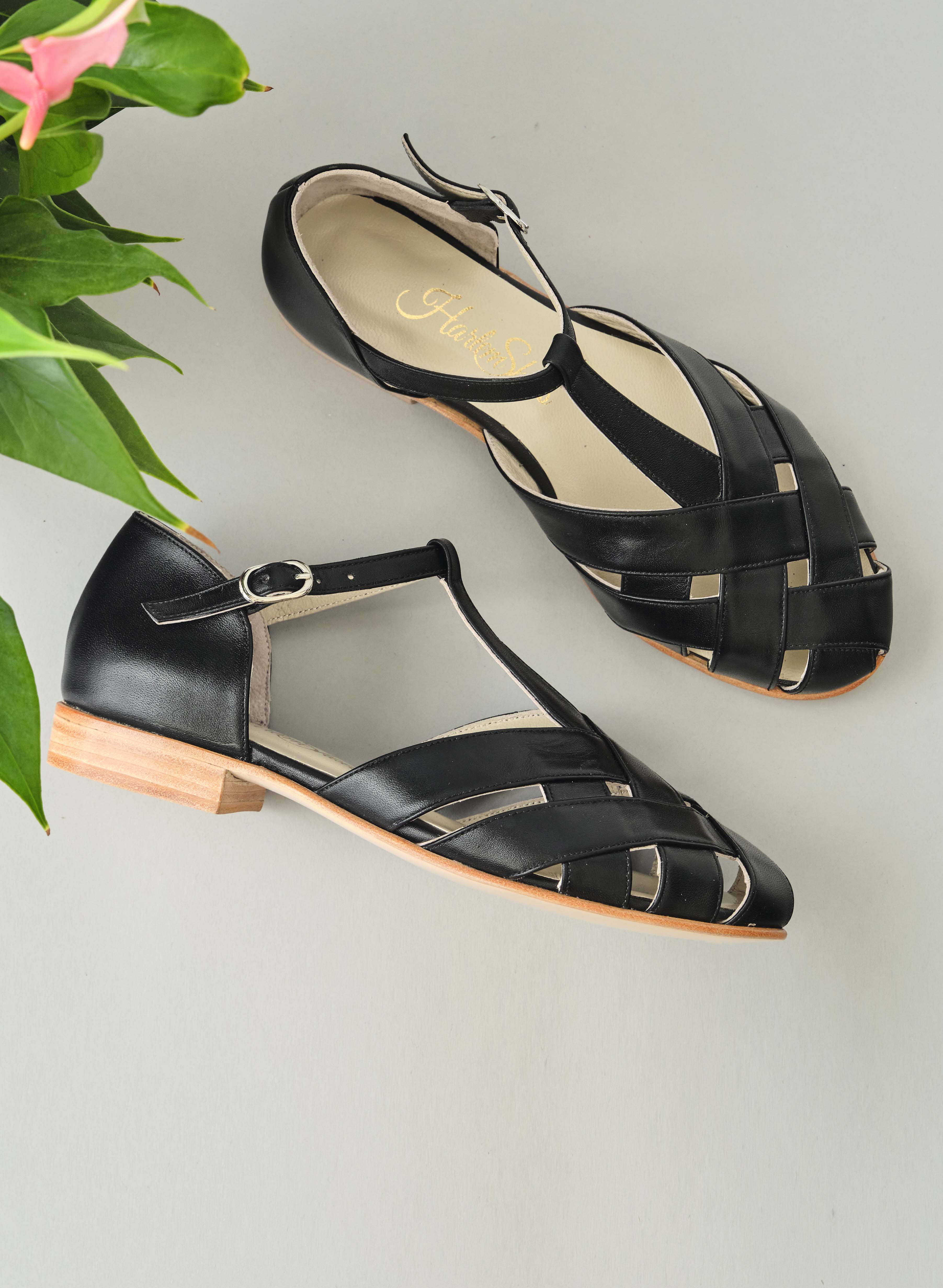 Summer Black Leather 1.5 cm heel