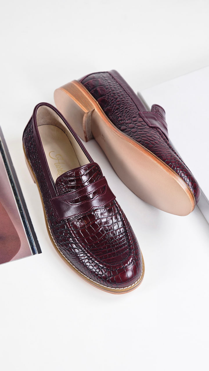 Loafers Bordeaux Crocodile-Printed Leather 2 cm heel