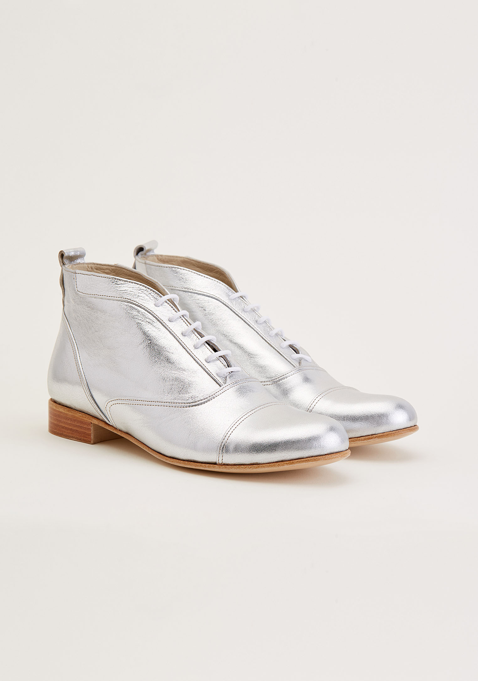 Smooth Boots Silver Leather 2 cm heel