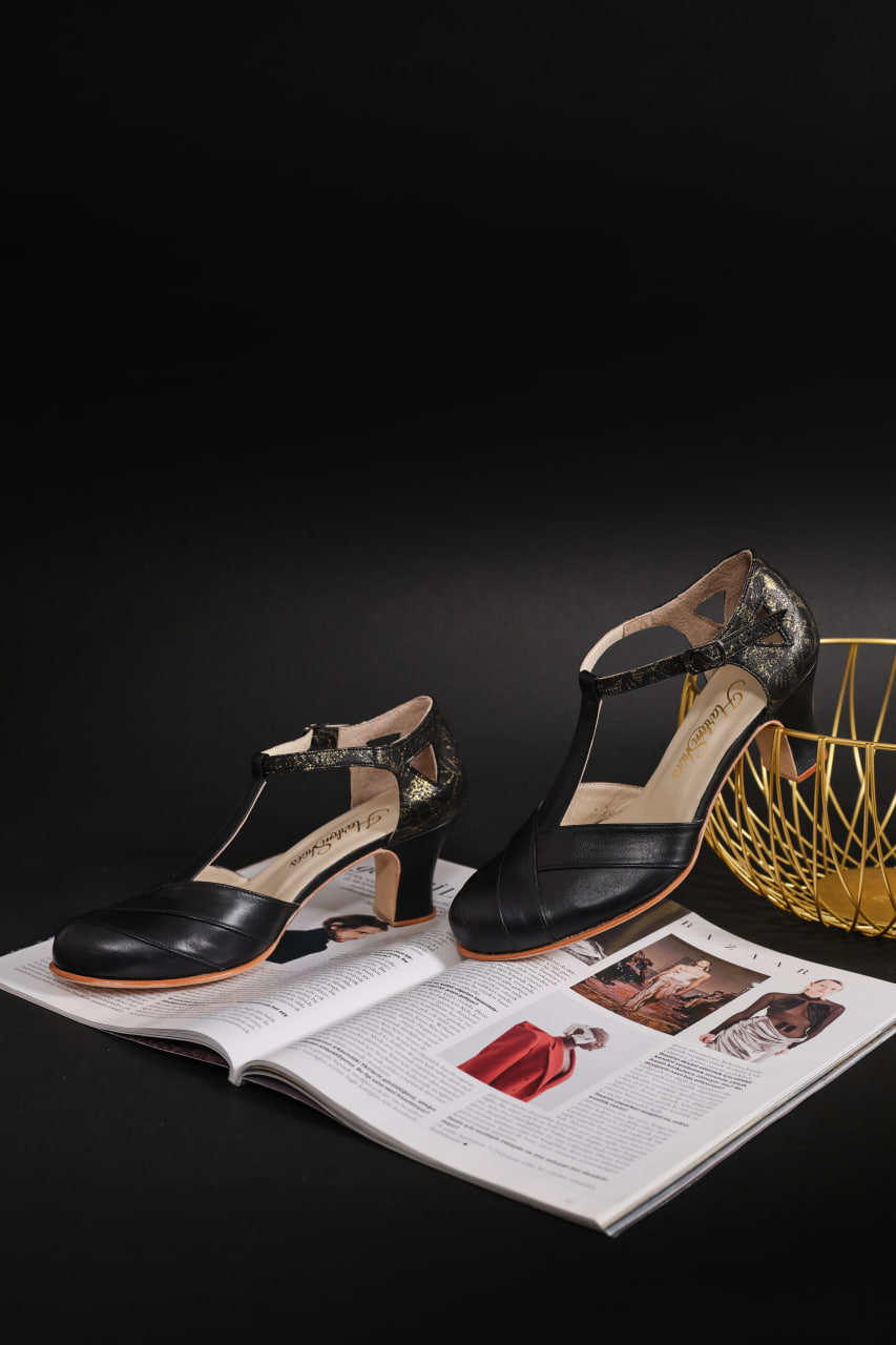 Sugar Black leather & Golden 6 cm heel