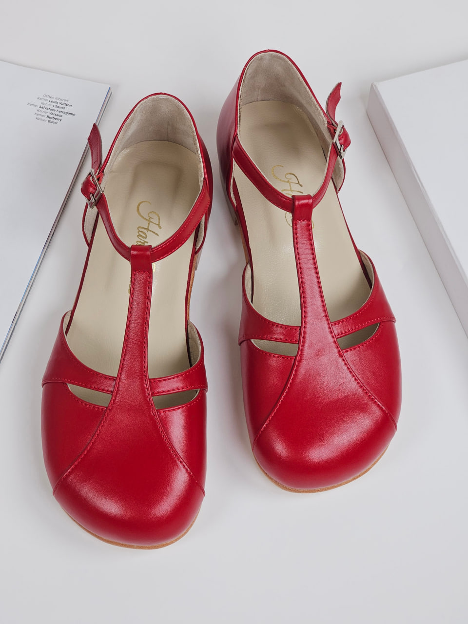 Barefoot Isabel Red Leather 2 cm heel