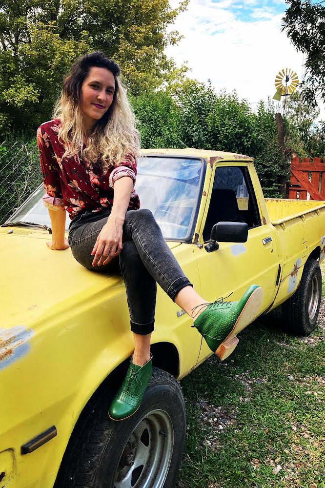 Smooth Boots Perforated Avocado Green Leather 2 cm heel