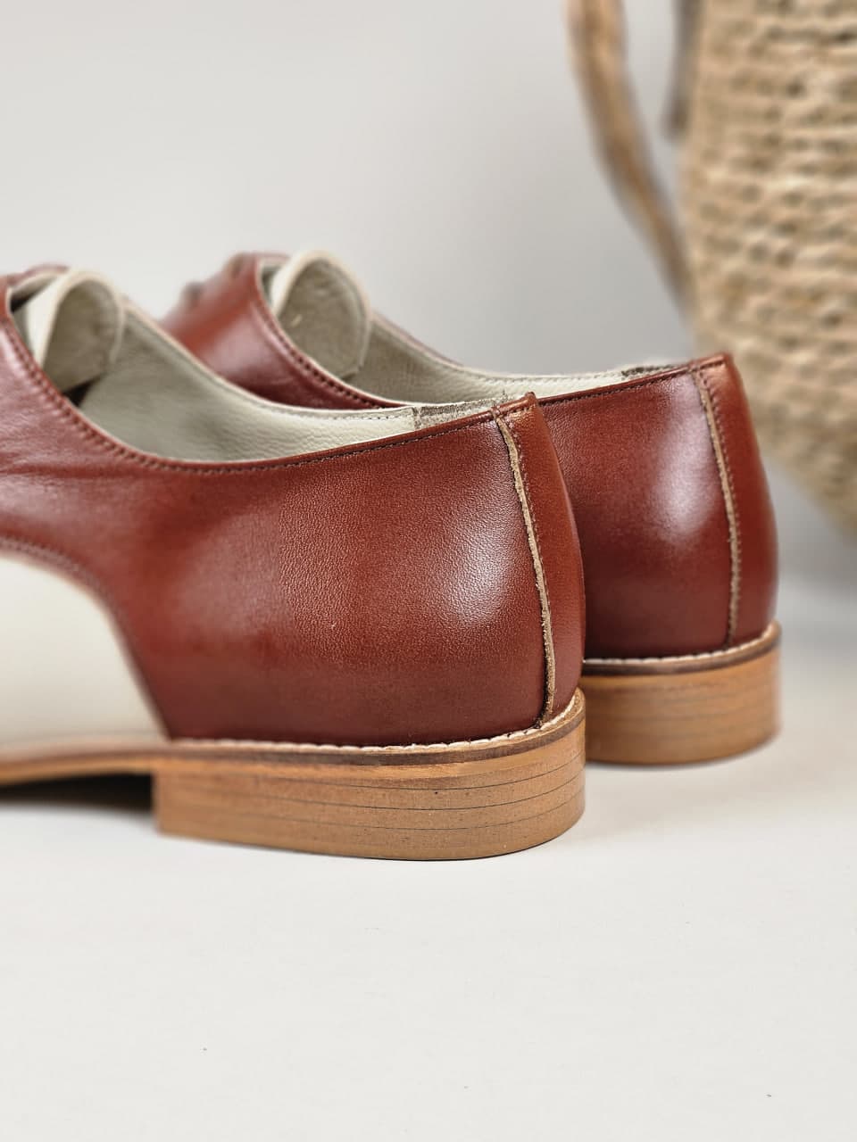 California Brown & Beige Leather 2 cm heel