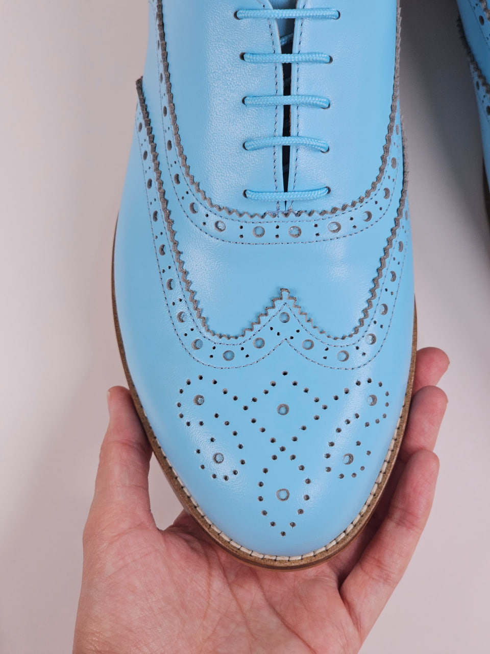 Brogue Baby Blue Leather 2 cm heel