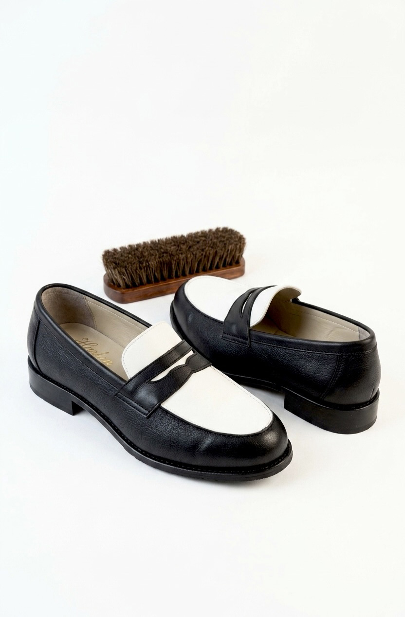 Loafers Black & White Leather 2 cm heel