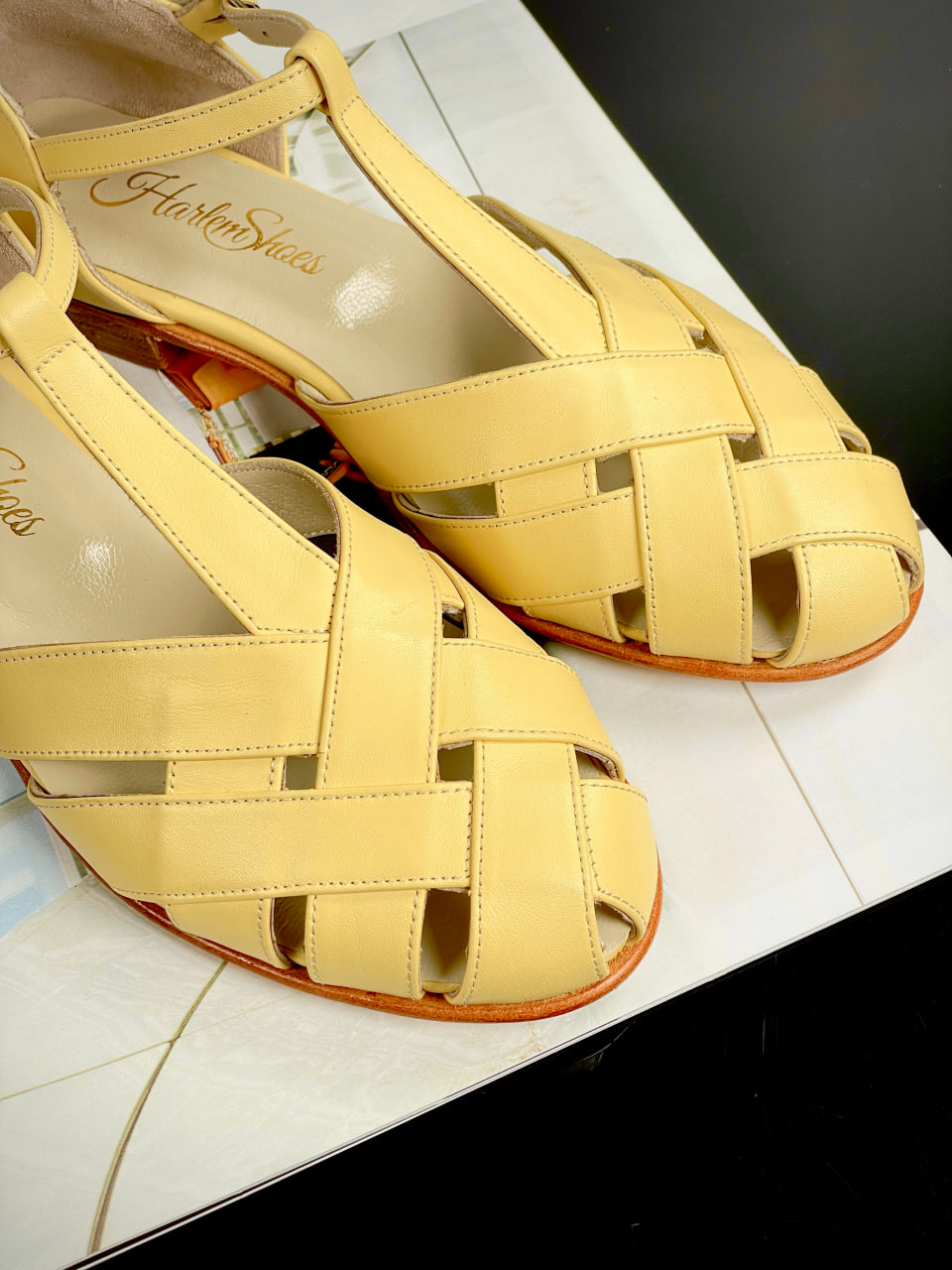 Summer Lemon Yellow leather 1.5 cm heel