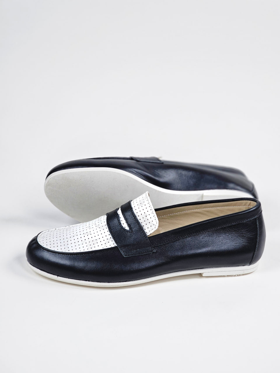 Stock Loafers Black & White Leather with Eva sole