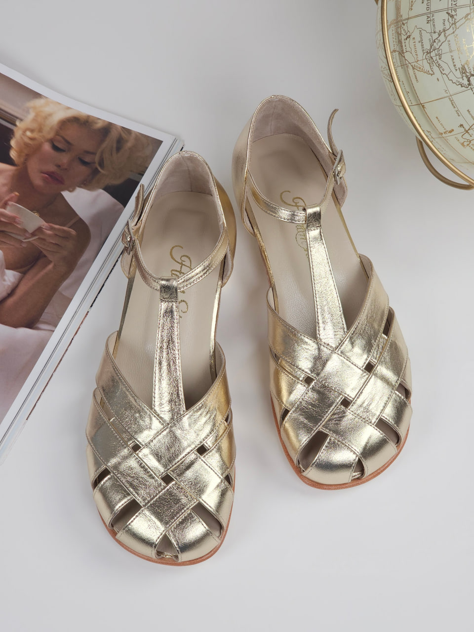 Barefoot Summer Platinum Gold Leather 4 cm heel